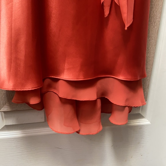 Formal Dress/ball gown size 6 - Picture 6 of 6